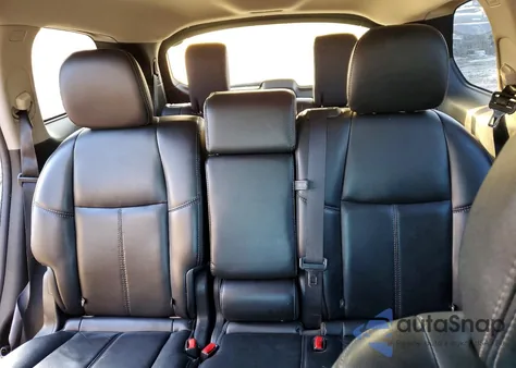 2016 Nissan Pathfinder S z USA, uszkodzony, nr VIN 5N1AR2MM3GC603869